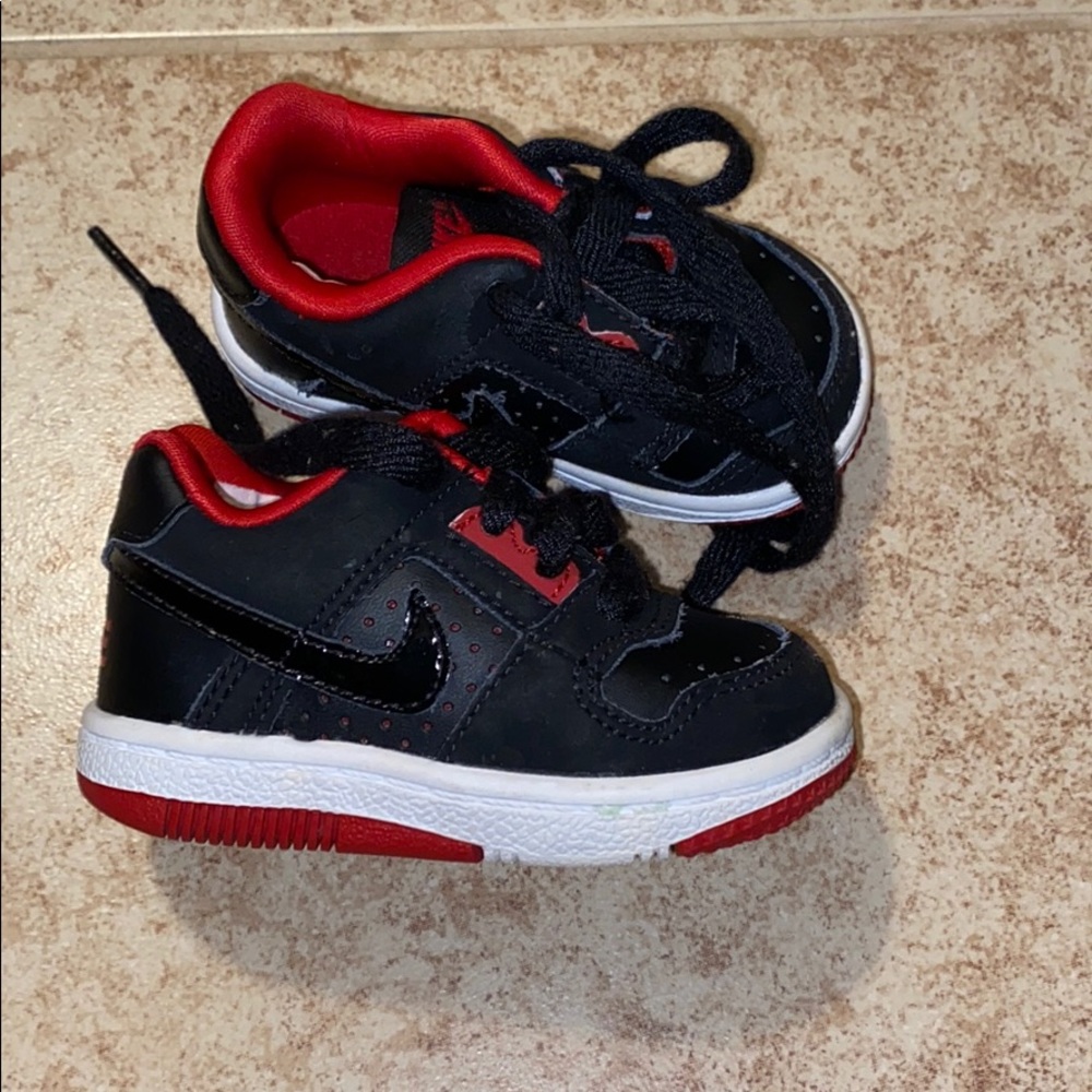 Nike infant sneakers